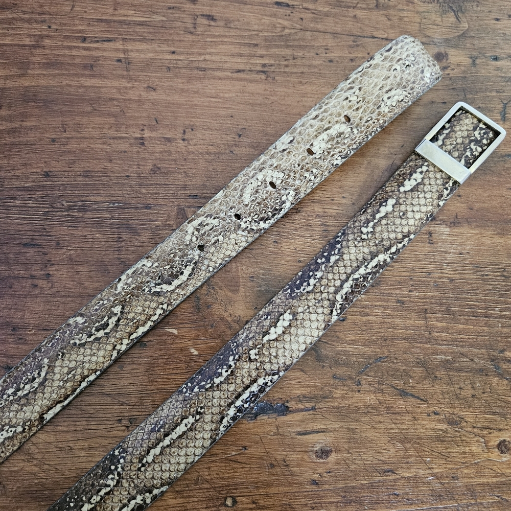 Vintage Vibora Snakeskin Belt With Metal Buckle - Picture 6 of 6